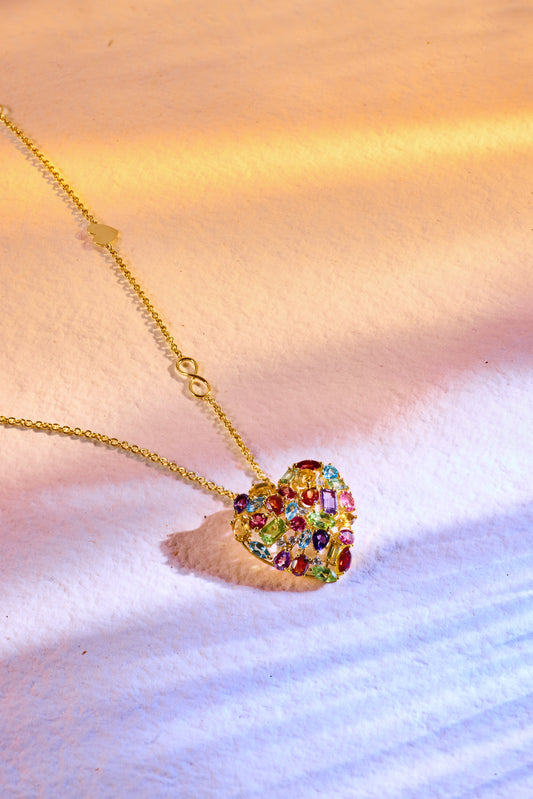 Amara Pendant