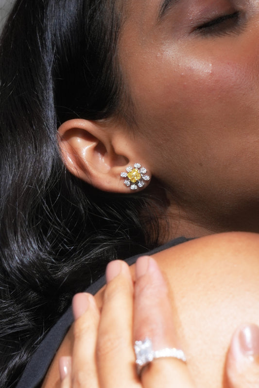 Elara Studs